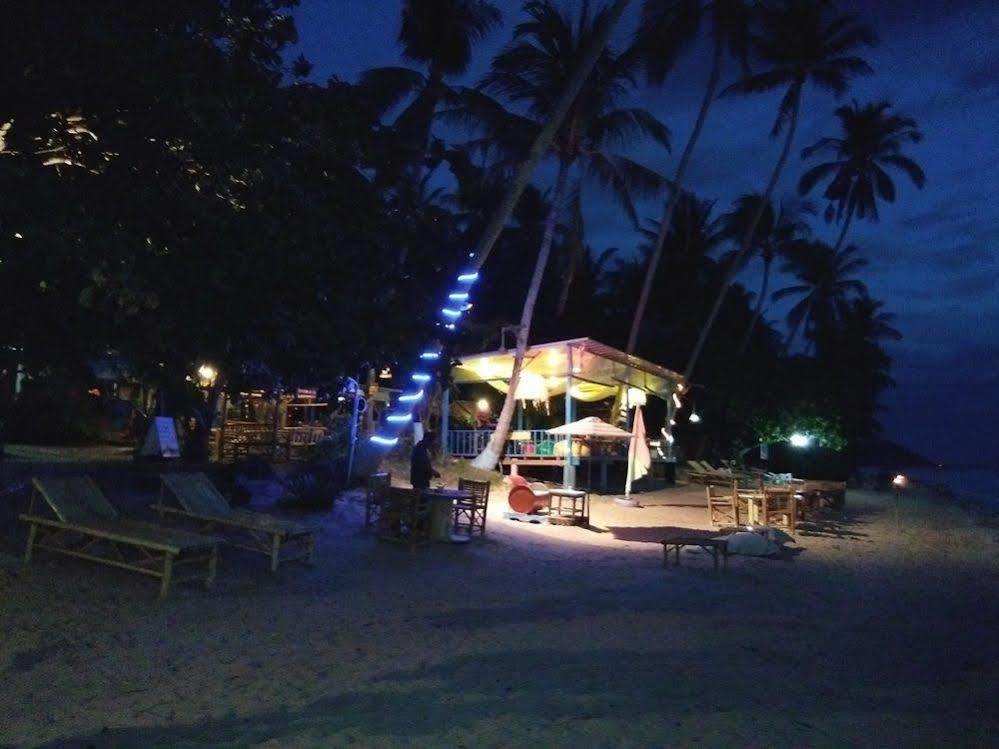 I Talay Beach Bar & Cottage Taling Ngam Kültér fotó