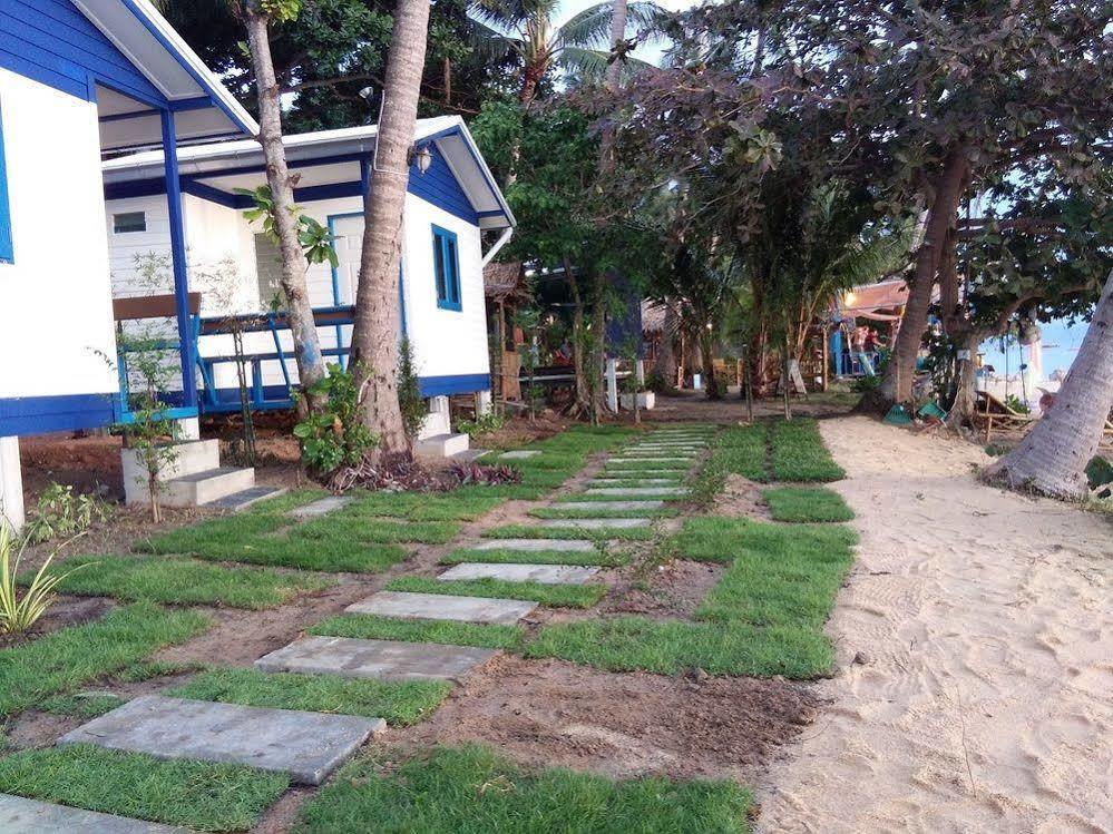 I Talay Beach Bar & Cottage Taling Ngam Kültér fotó