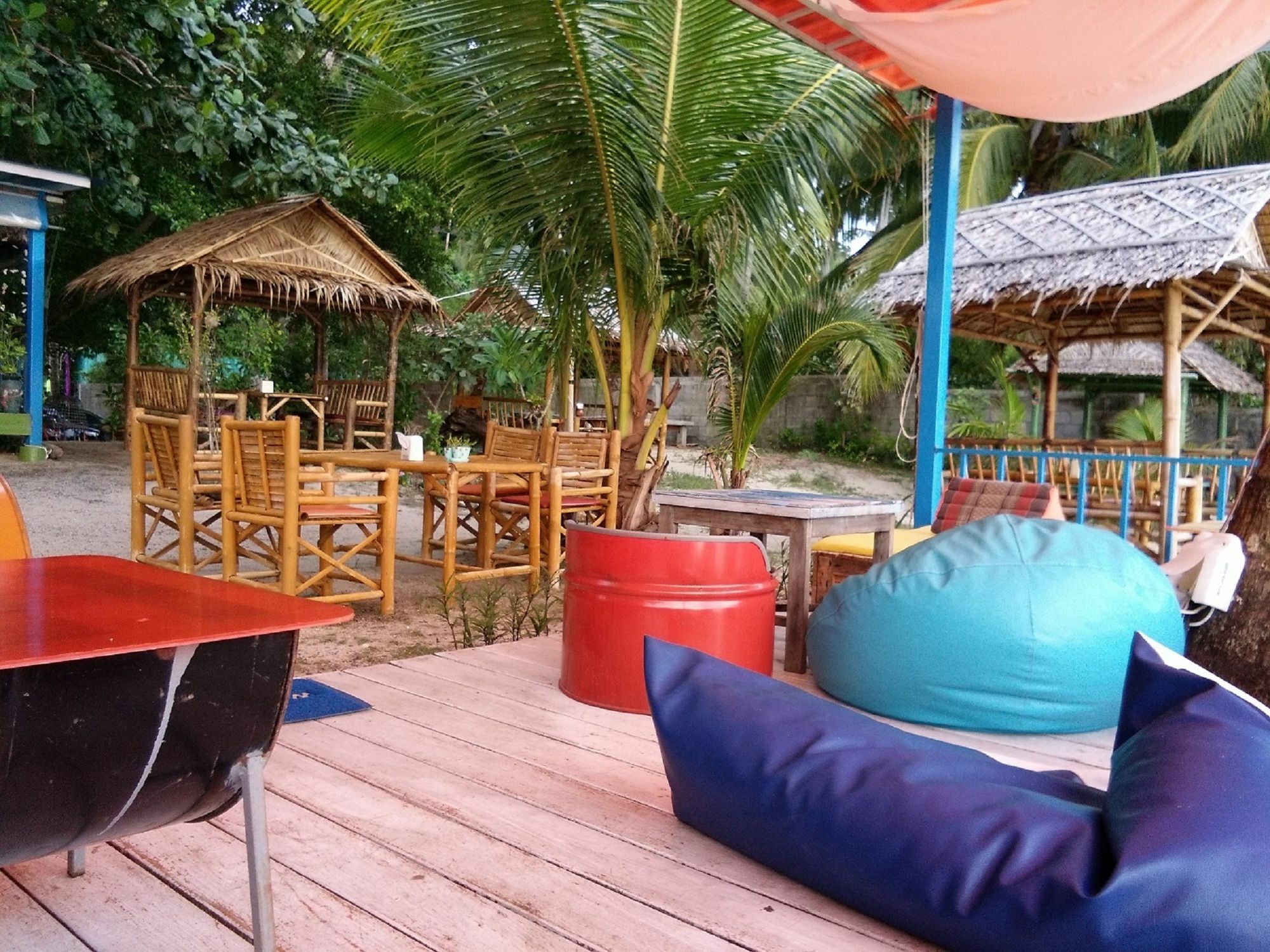 I Talay Beach Bar & Cottage Taling Ngam Kültér fotó