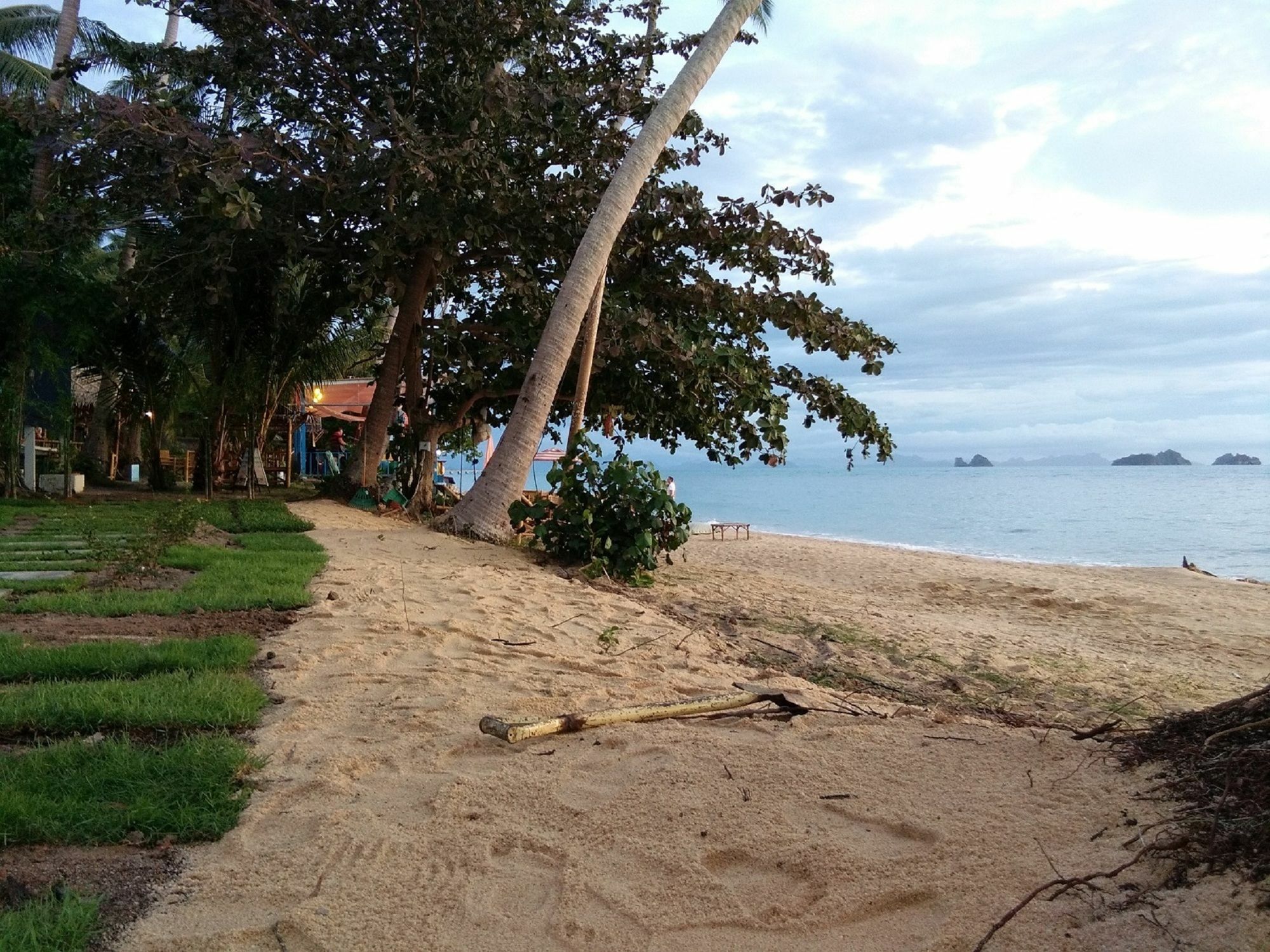 I Talay Beach Bar & Cottage Taling Ngam Kültér fotó